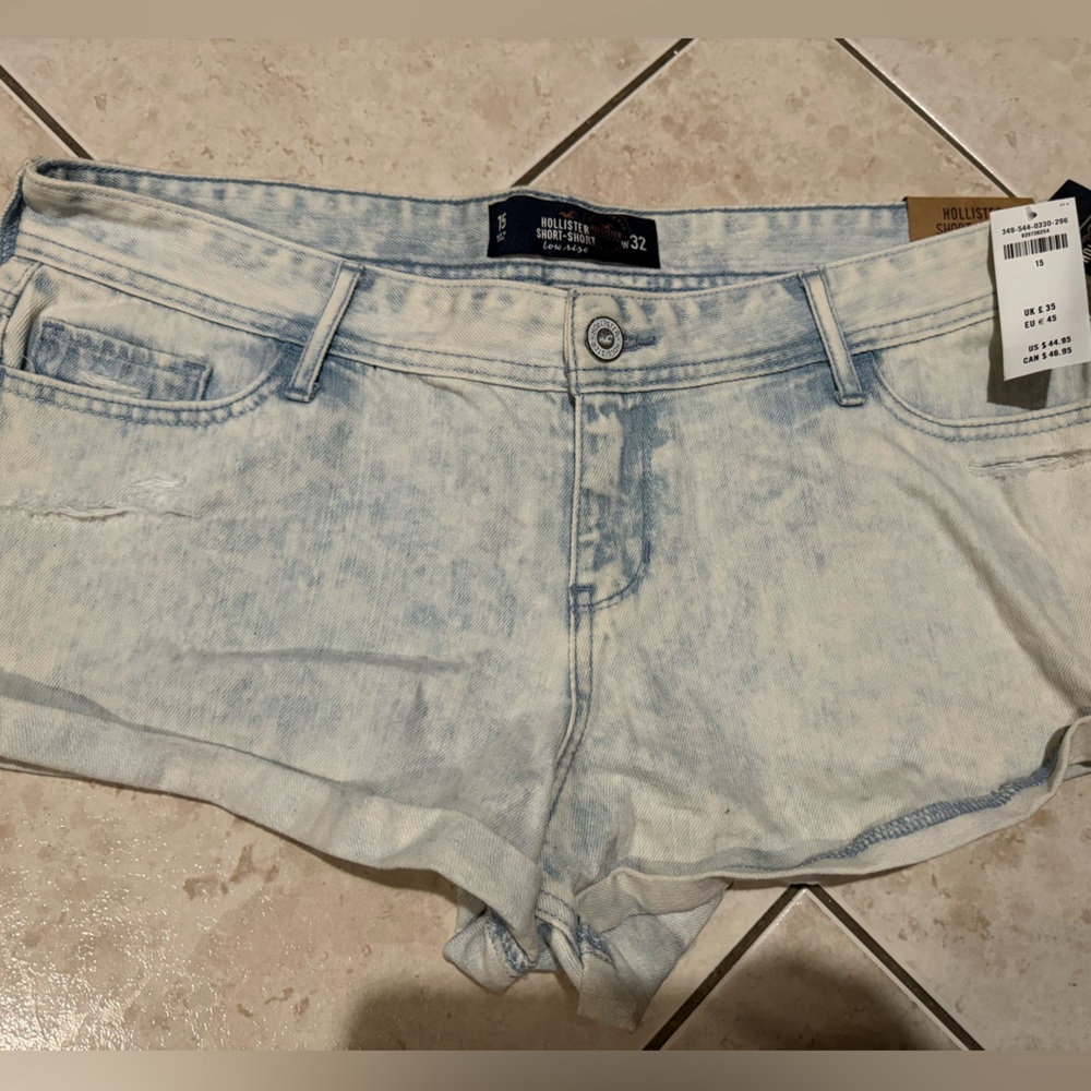 BNWT | Hollister Jean Shorts